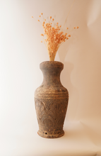 Load image into Gallery viewer, Dried Light Pink Hill Flowers Per Pinch

