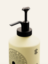 Load image into Gallery viewer, Commune Seymour Body Wash + Reusable Pump
