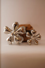 Load image into Gallery viewer, Silver Flower Hair Clip
